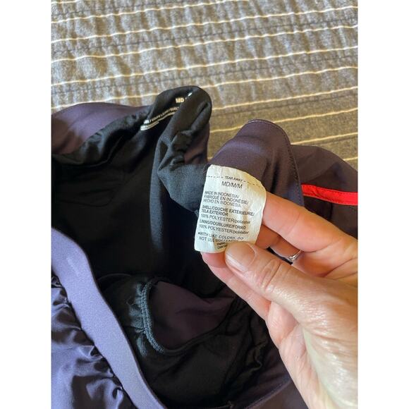 Under Armour Women’s Heat Gear Loose Running Shorts Elastic Waist Medium - Picture 5 of 7